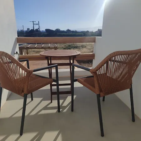 Paradise Kastraki Elena Naxos City
